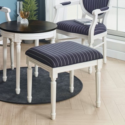 Betty-Stool
